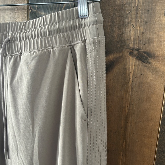 Athleta Wide Leg Crop Women’s Size 10 - Picture 9 of 10